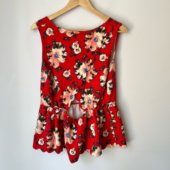 POSTMARK by ANTHROPOLOGIE Clovely Peplum Floral Top in Red - Picture 2 of 5